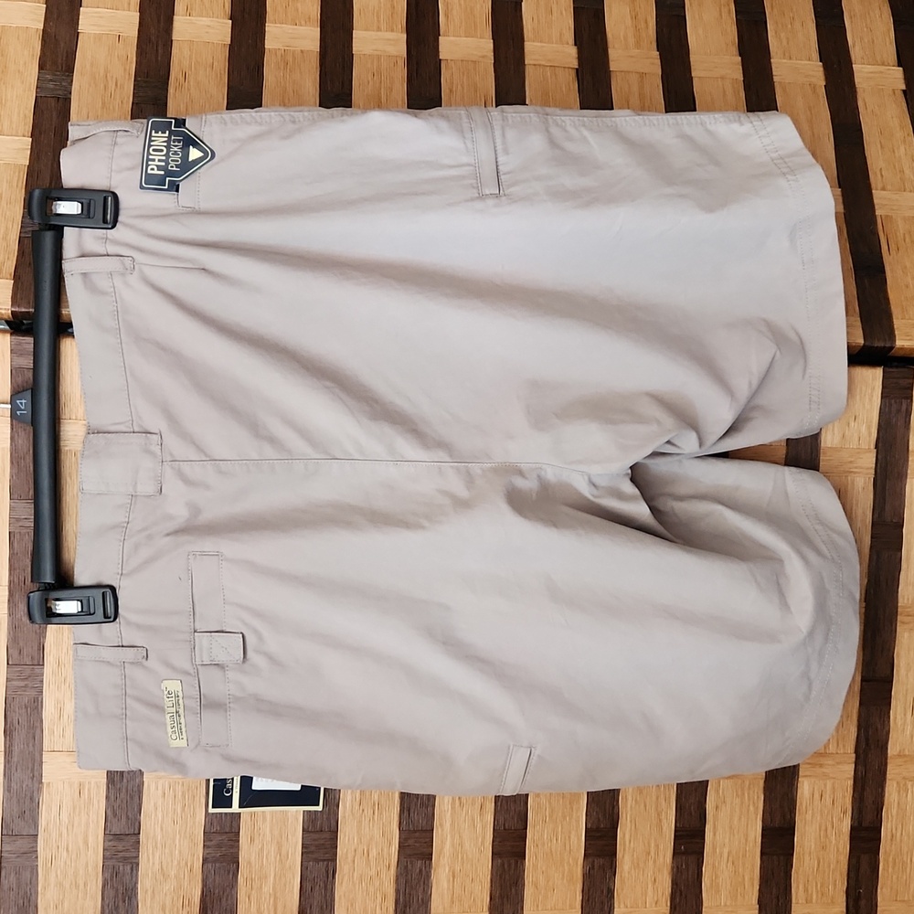 NWT! Casual Life 36 shorts